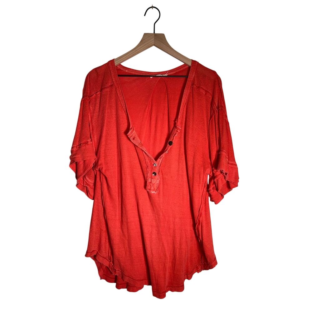 FREE PEOPLE We The Free shabby chic 90s grunge oversized Henley tee L